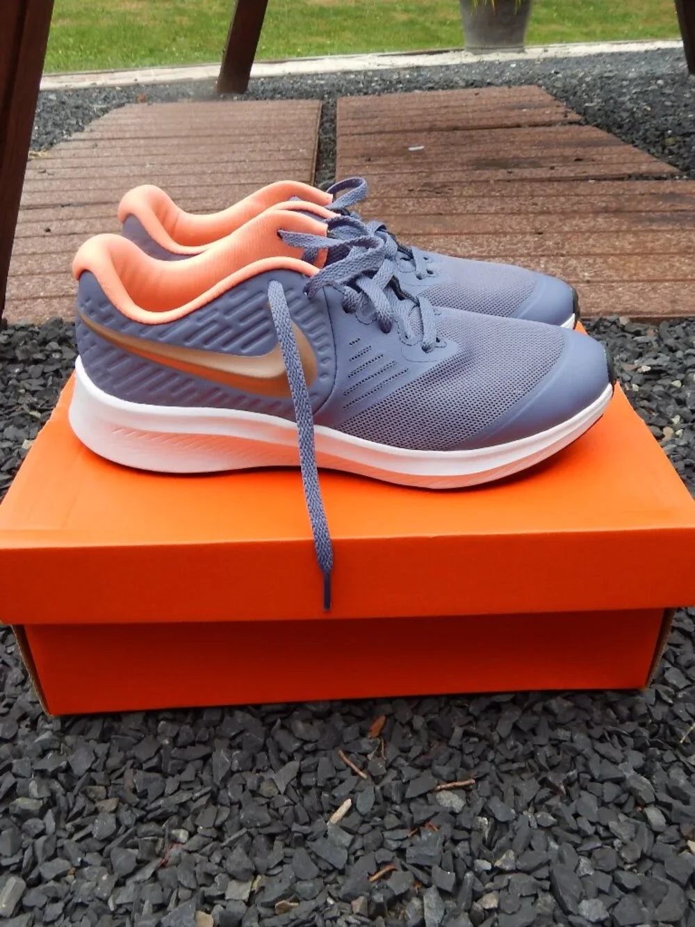 Nike Star Runner 2 GS Kids Running Shoes Indigo Size 5Y Big Kid Never Worn